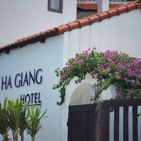 Anio Ha Giang Hotel מראה חיצוני תמונה